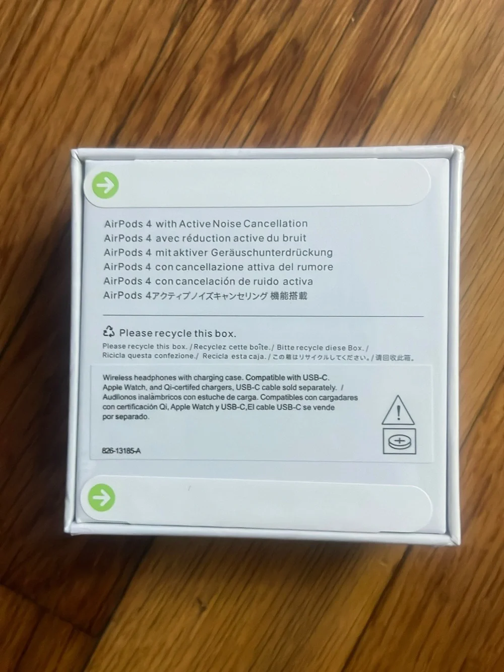 Apple AirPods Wireless Earbuds - White